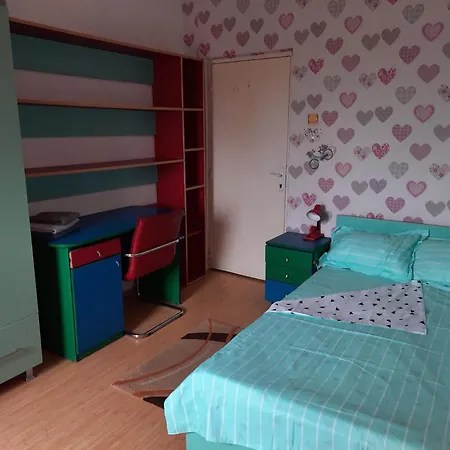 Apartment Adi's Apparthotel Constanta